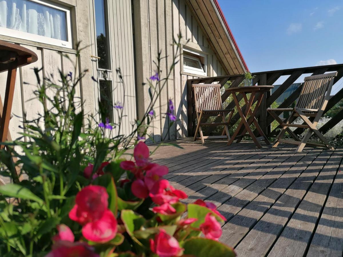 Piibelehe Guest Accommodation Kuressaare Exterior foto