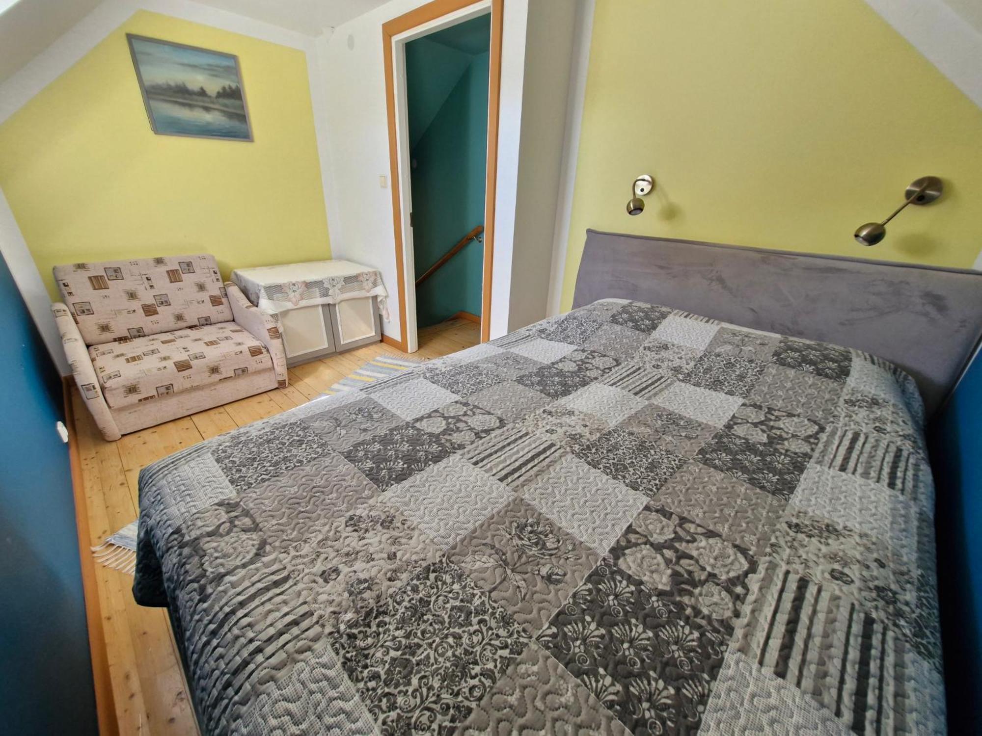 Piibelehe Guest Accommodation Kuressaare Exterior foto